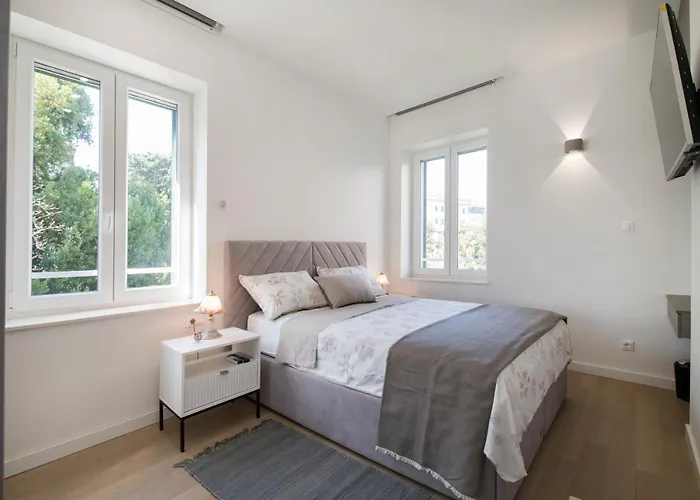 Lalu شقة سبليت